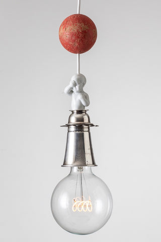 UPCYCLING LIGHT DELUXE ~ L081 ~ Red Thought